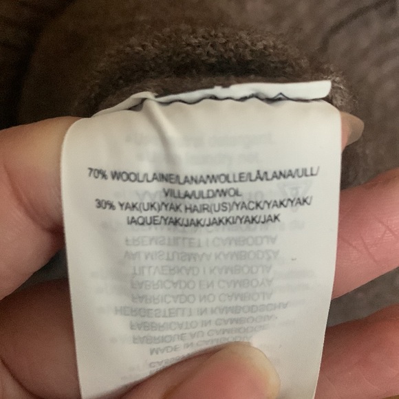 MUJI wool & yak chestnut brown sweater - Picture 2 of 2